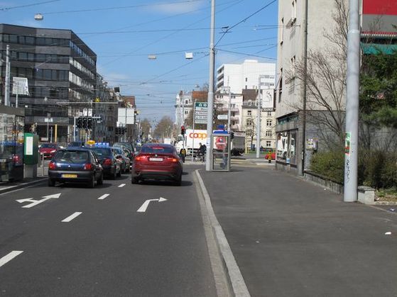 Elsässerstr. stadtauswärts